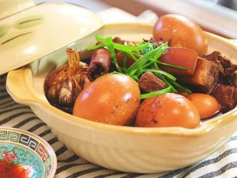 Thịt kho Tàu như một truyền thống gia đình không thể bỏ qua trong ngày Tết