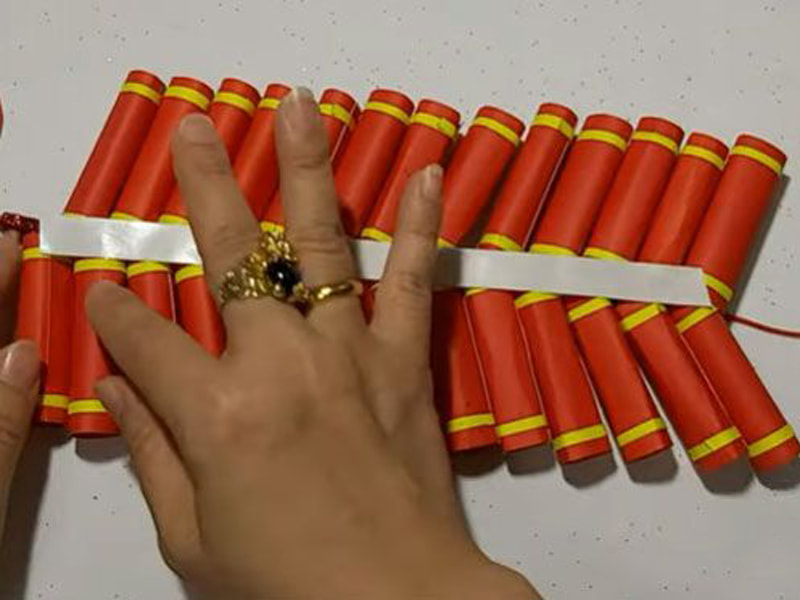 Tự tay làm chiếc pháo giấy bắt mắt, tiết kiệm chi phí và mang lại ý nghĩa sâu sắc