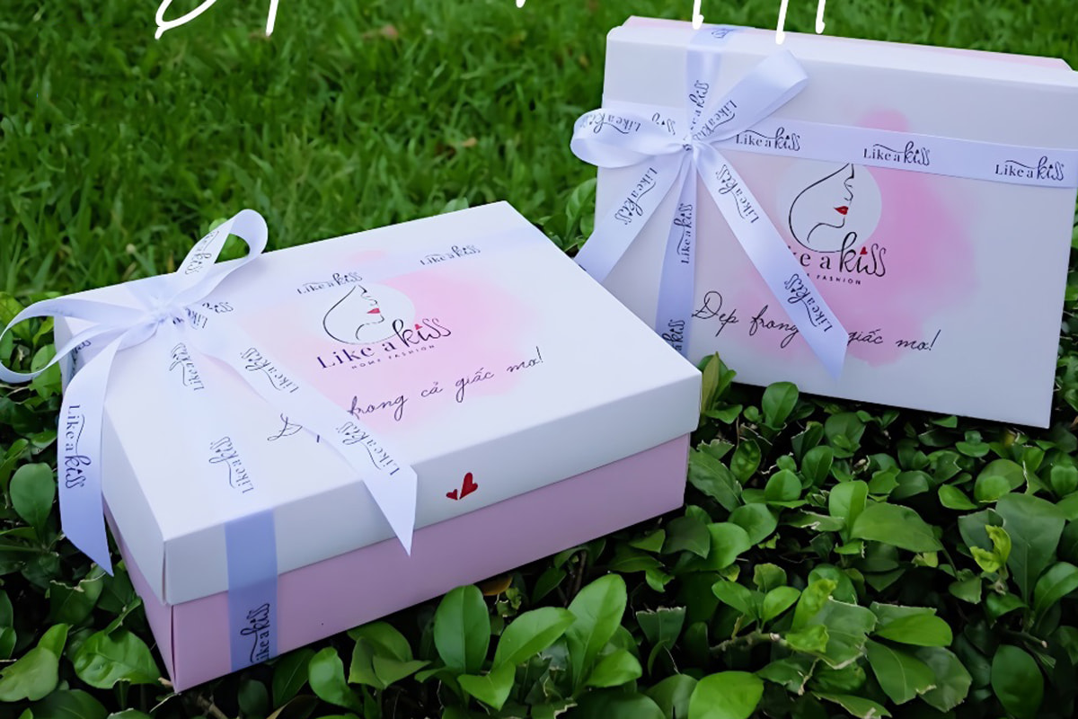 Những điều bạn cần biết khi in hộp tặng quà cao cấp
