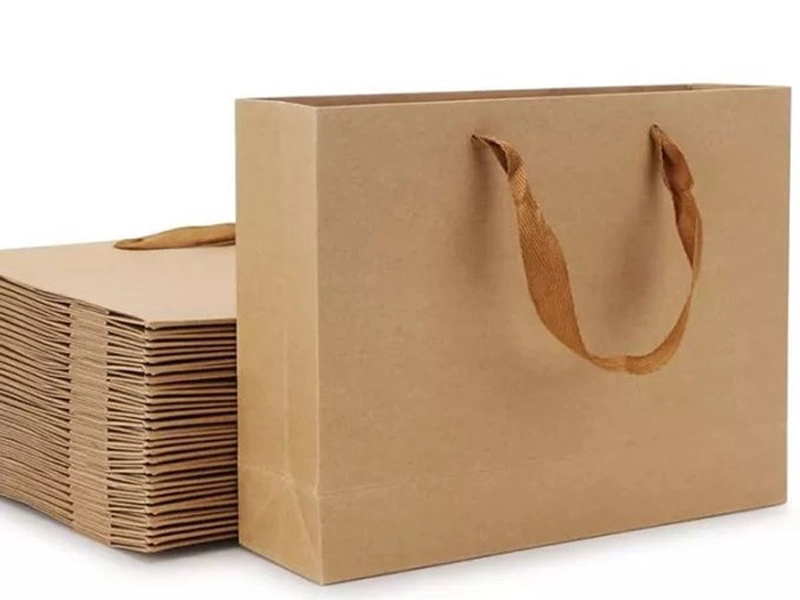 Chất lượng nguyên vật liệu in túi giấy đựng giày cao cấp