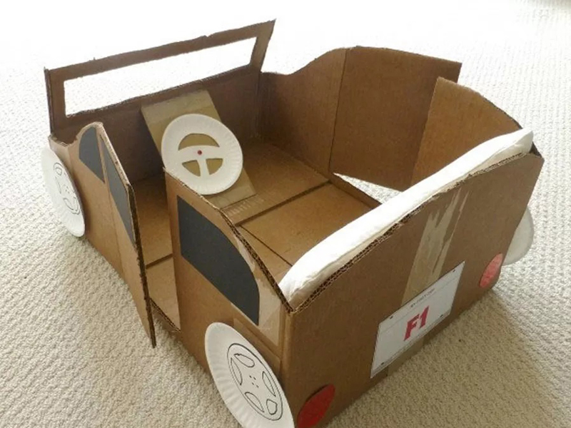 Tham khảo cách làm ô tô từ thùng carton