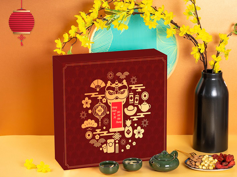 Món Quà Tết và Quà Tặng Tết - Góp Phần Tạo Nên Hương Vị Tết Đặc Sắc 10 Hộp quà tết mang phong cách đầm ấm gia đình