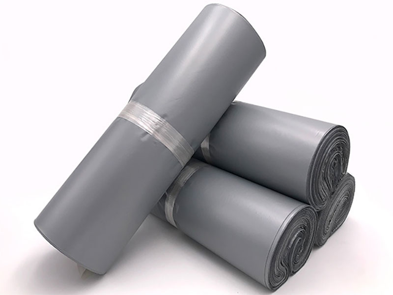 Túi niêm phong chất lượng cao, bền chắc, chống thấm, phù hợp đóng gói và vận chuyển hàng hóa an toàn.